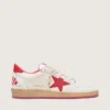Modelul Ball Star Wishes pentru femei, din piele albă, cu o stea roșie și o bandă pe călcâi