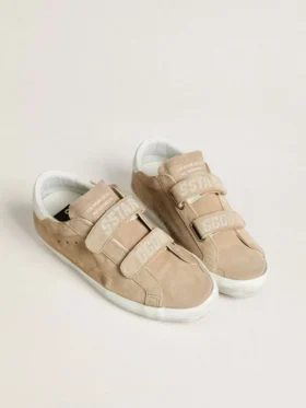 Adidași Old School pentru femei din piele de căprioară bej cu bandă de piele albă la călcâi