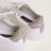 Adidași Purestar pentru femei, cu bandă argintie strălucitoare pe călcâi