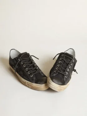 Adidași V-Star din denim albastru-închis, cu stea și vârf din piele neagră