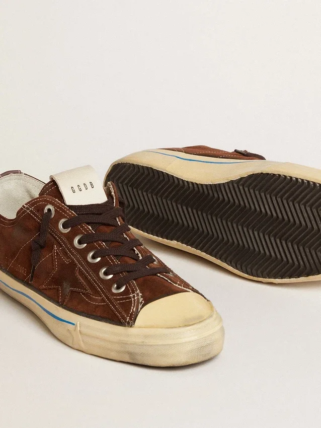 Adidași V-Star LTD pentru bărbați din piele de căprioară maro închis, cu stea ton pe ton
