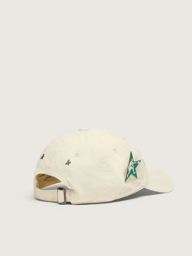 Șapcă de baseball crem cu patch „auriu” ton pe ton și insignă verde în formă de stea