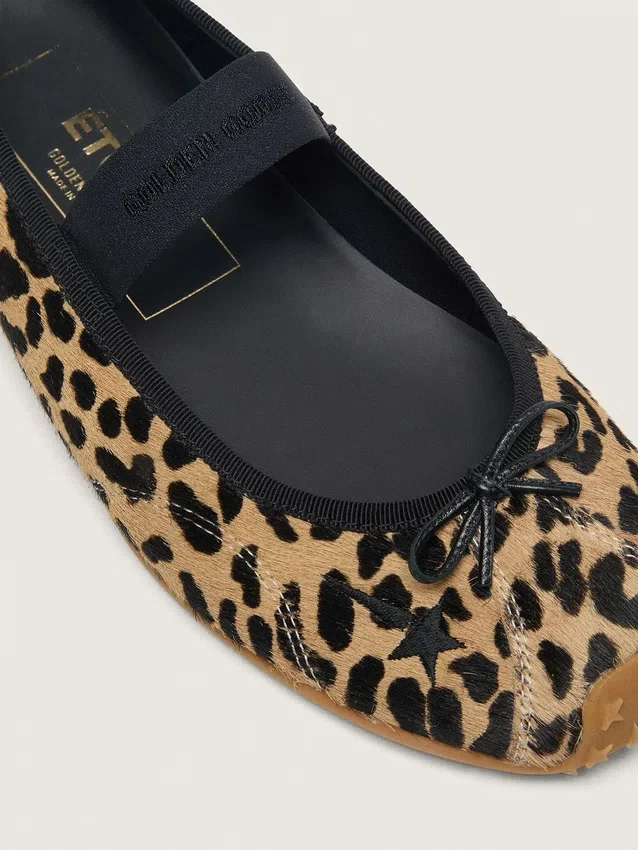 Balerini Étoile din piele de ponei cu imprimeu leopard, cu stea brodată neagră și curea elastică