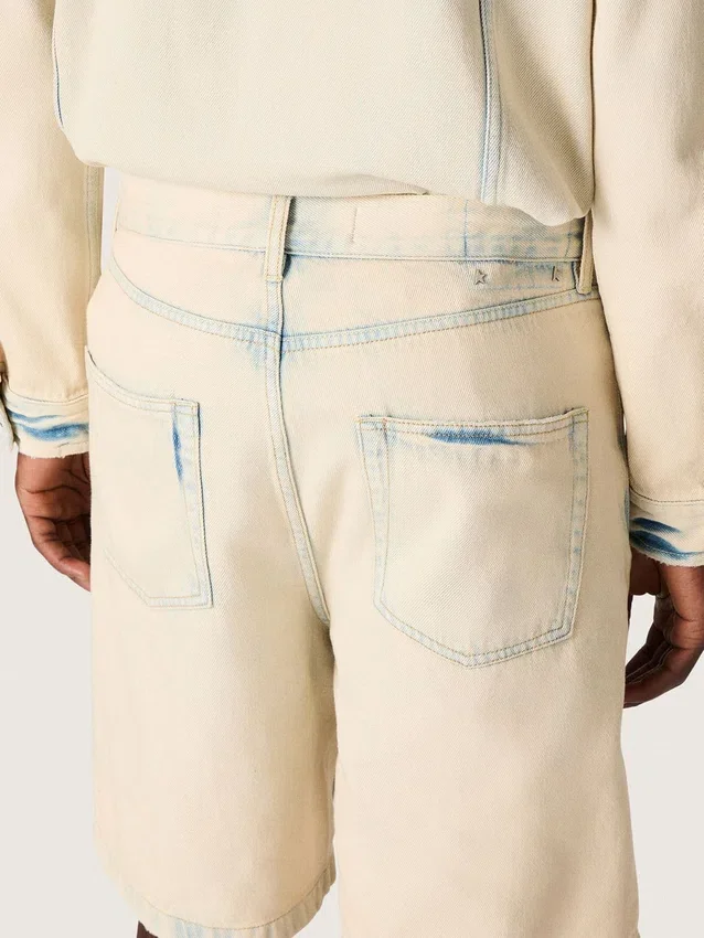 Bermude pentru bărbați din denim de culoare nisip deschis