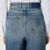 Blugi „boyfriend” pentru femei, de culoare aurie, din denim albastru deschis, spălați cu pietre