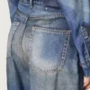 Blugi boyfriend pentru femei din denim albastru cu imprimeu de arhivă