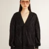 Cardigan negru pentru femei cu broderie cu mărgele în stil „toile de jouy” ton pe ton