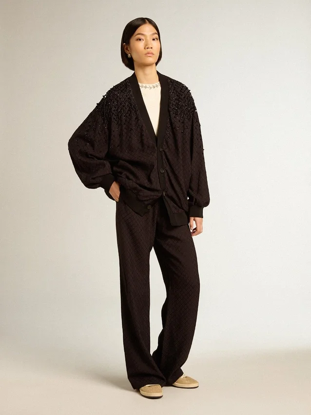 Cardigan negru pentru femei cu broderie în nuanțe