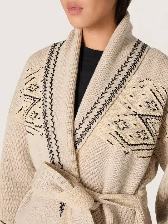 Cardigan pentru femei cu centură, din amestec de lână bej, cu broderie contrastantă