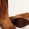 Cizme „Low Wish Star” din piele de căprioară de culoarea coniacului, cu stea încrustată