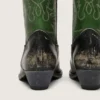 Cizme înalte Wish Star pentru femei, din piele neagră, cu gambă din piele verde și broderie albă