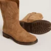 Cizme Wish Teen din piele de căprioară de culoare camel, cu broderie în formă de stea