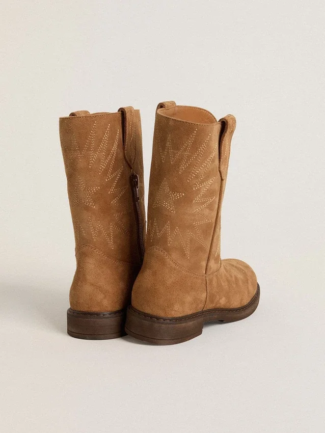 Cizme Wish Teen din piele de căprioară de culoare camel, cu broderie în formă de stea