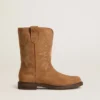 Cizme Wish Young din piele de căprioară de culoare camel, cu broderie în formă de stea