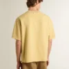 Cămășă oversized pentru bărbați din bumbac galben, cu imprimeu albastru