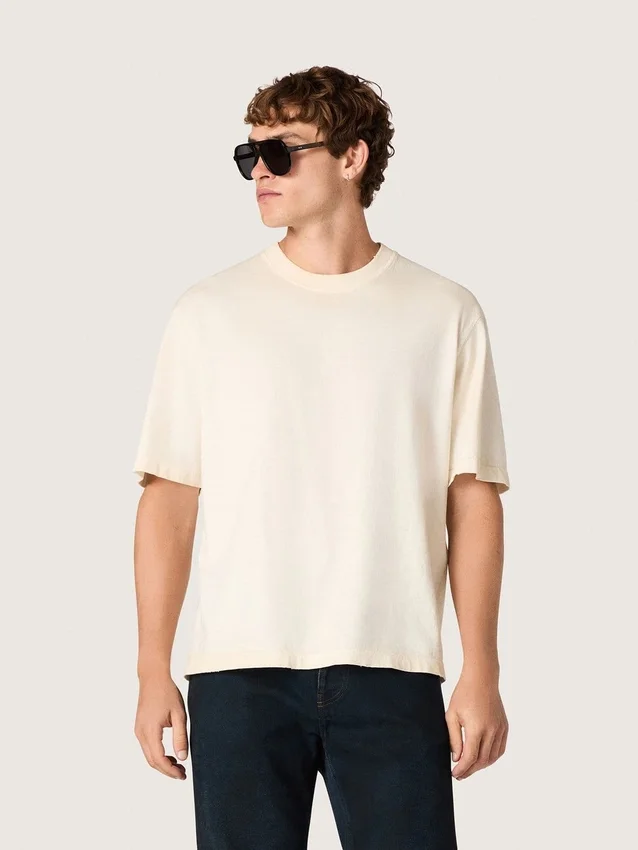 Cămășă unisex Star din bumbac, în alb vintage, cu imprimeu negru pe spate