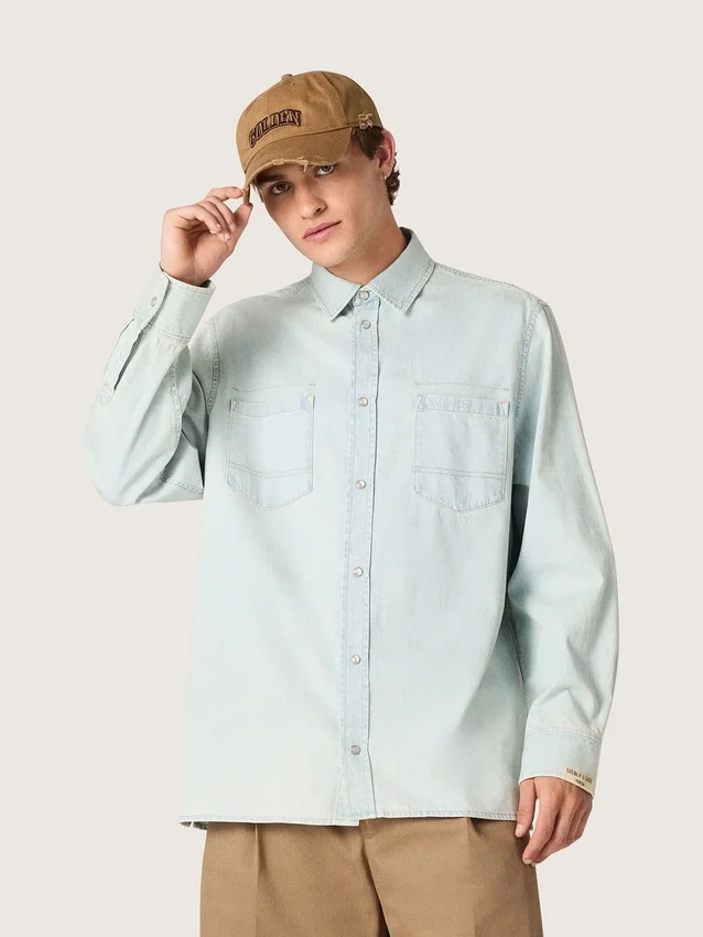 Cămașă largă pentru bărbați din denim albastru deschis