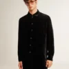Cămașă neagră cu efect de catifea și broderie