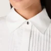 Cămașă oversized pentru femei din bumbac alb, cu detalii plisate și nasturi prețioși