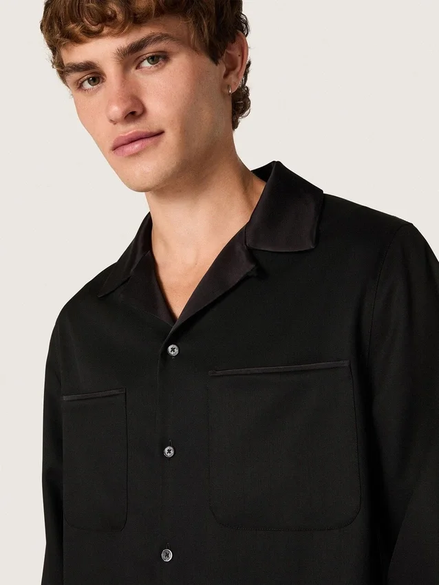 Cămașă pentru bărbați din twill de lână negru cu detalii din satin negru