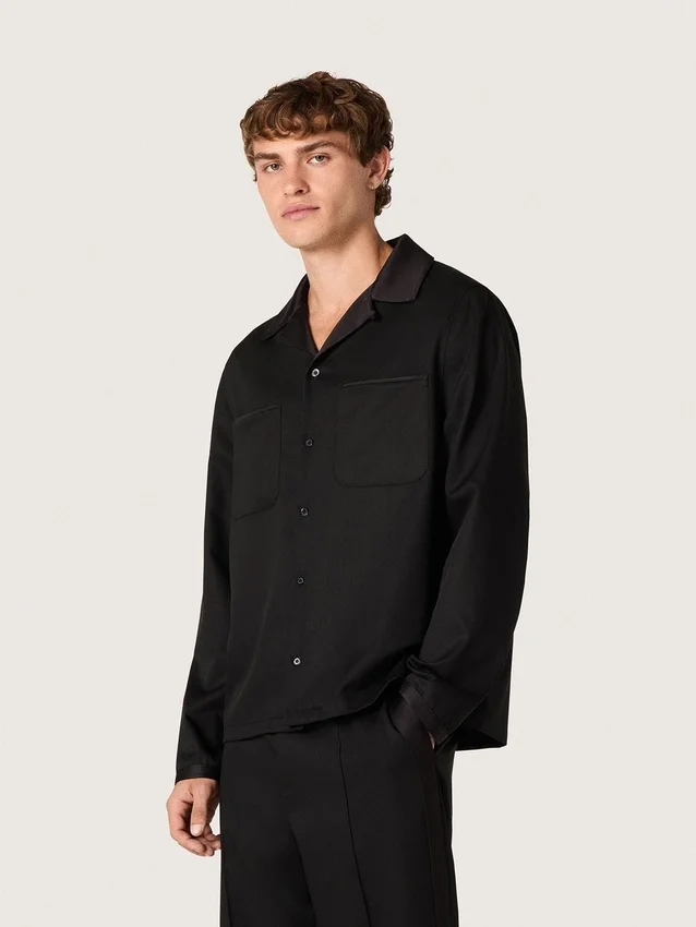 Cămașă pentru bărbați din twill de lână negru cu detalii din satin negru