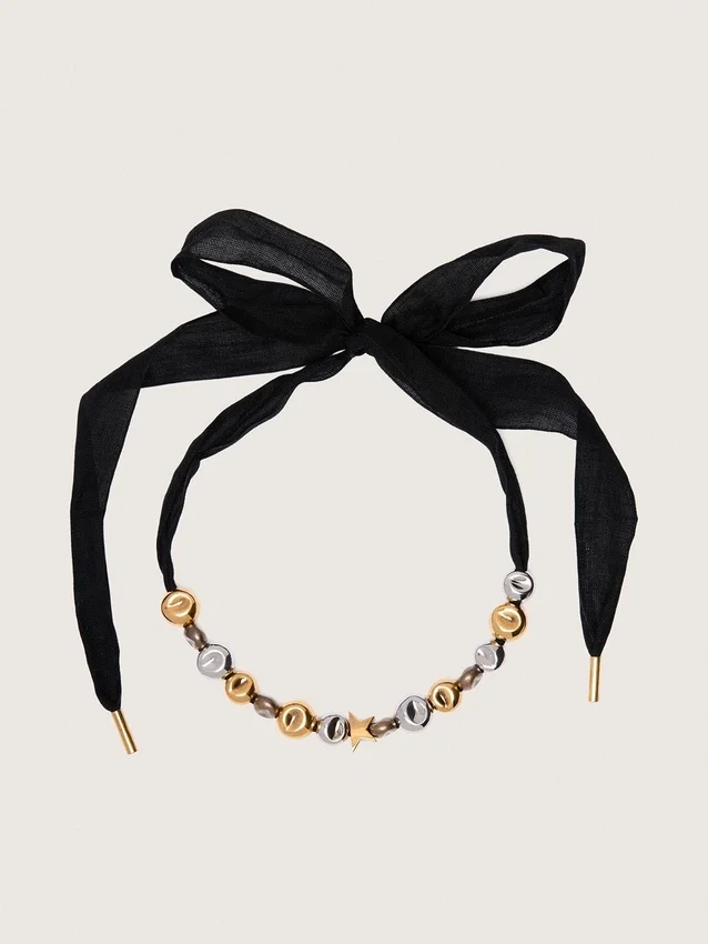 Colier tip choker cu panglică neagră și ținte
