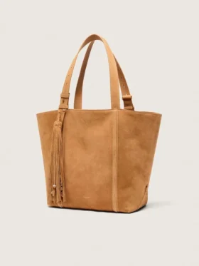Geanta 24/7 East West din piele de căprioară de culoare camel, cu franjuri