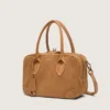 Geanta Vita din piele de căprioară de culoare camel cu detalii aurii