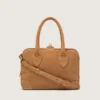Geanta Vita din piele de căprioară de culoare camel cu detalii aurii