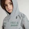 Hanorac gri pentru copii cu inscripții imprimate multicolore