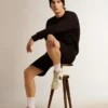Hanorac negru din colecția Archibald Star Collection, cu stea ton pe ton pe față