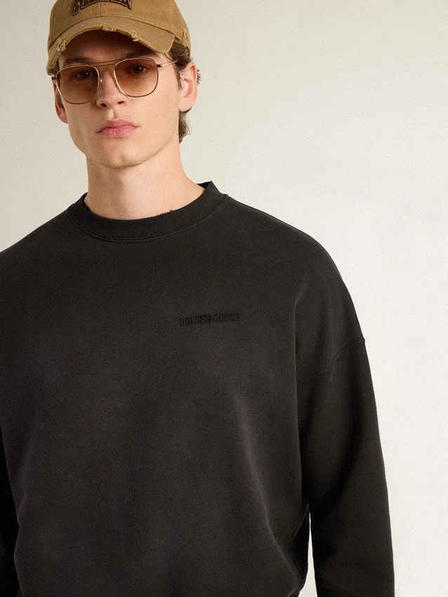 Hanorac unisex din bumbac negru cu aspect uzat, cu logo brodat