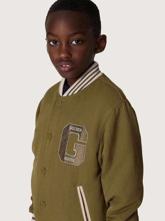 Jachetă bomber unisex Journey din sargă de nailon verde militar cu patch brodat
