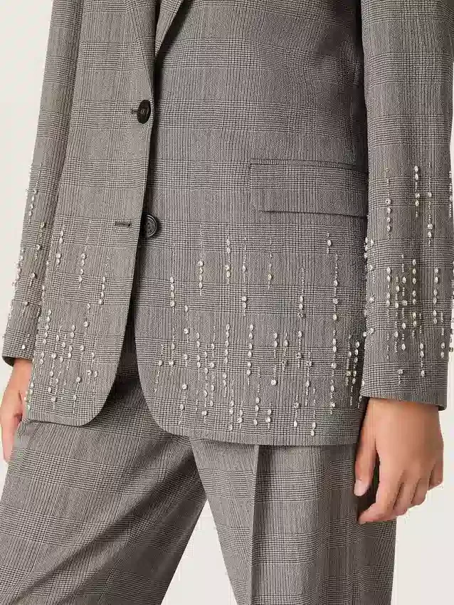 Jachetă pentru femei în carouri Prince of Wales gri, cu broderie cu cristale