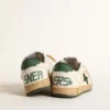 Junior Ball Star din piele albă cu stea din piele de căprioară verde