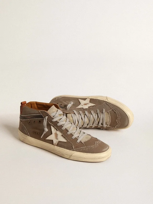 Mid Star din pânză verde cu stea din piele și detaliu negru