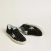 Model Hi Star pentru femei din piele de căprioară neagră cu stea din cristale Swarovski argintii