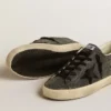Modelul Super-Star pentru femei, cu cristale Swarovski negre și stea din piele de căprioară neagră
