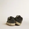 Modelul Super-Star pentru femei, cu cristale Swarovski negre și stea din piele de căprioară neagră