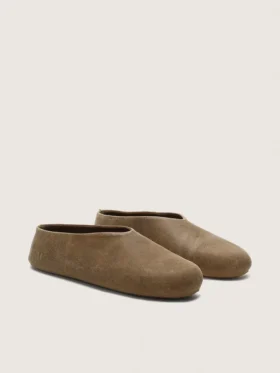 Modelul Tierra pentru bărbați din piele de căprioară de culoare kaki