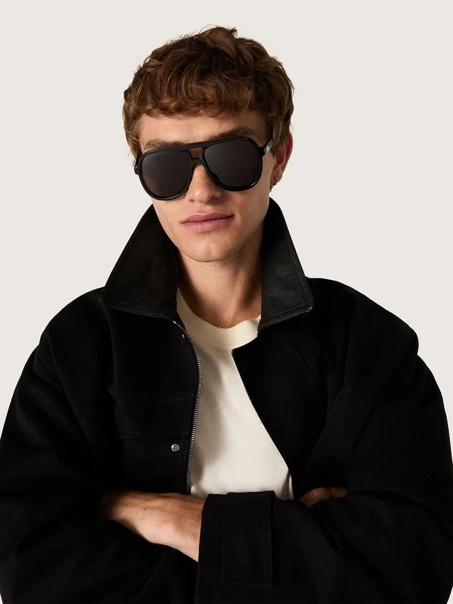 Ochelari de soare în stil Aviator, cu ramă și lentile negre
