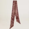 Panglică din mătase twill de culoare burgund cu model paisley