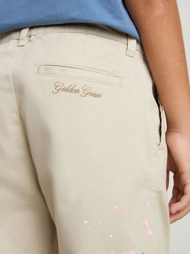 Pantaloni chino bej pentru copii cu pete multicolore