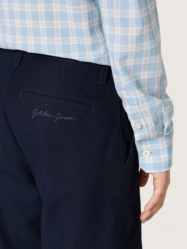 Pantaloni chino unisex Journey din pânză de bumbac albastră cu logo brodat