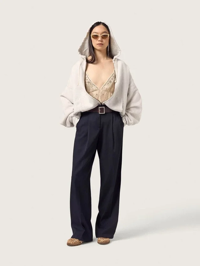 Pantaloni din gabardină de lână neagră pentru femei