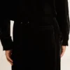 Pantaloni negri pentru bărbați cu efect de catifea