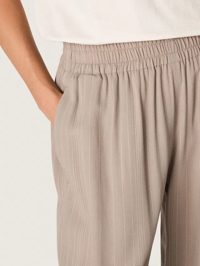 Pantaloni pentru femei din amestec de lână gri cu motiv în dungi fine și talie elastică