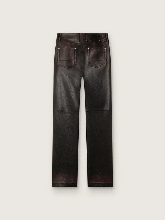Pantaloni pentru femei din piele nappa de culoare burgund închis, cu finisaj vintage