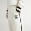 Pantaloni scurți albi pentru băieți cu logo brodat