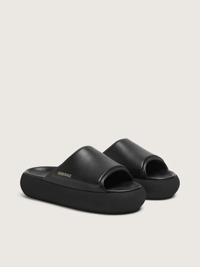 Pantofi slip-on Space-Star pentru bărbați din piele neagră